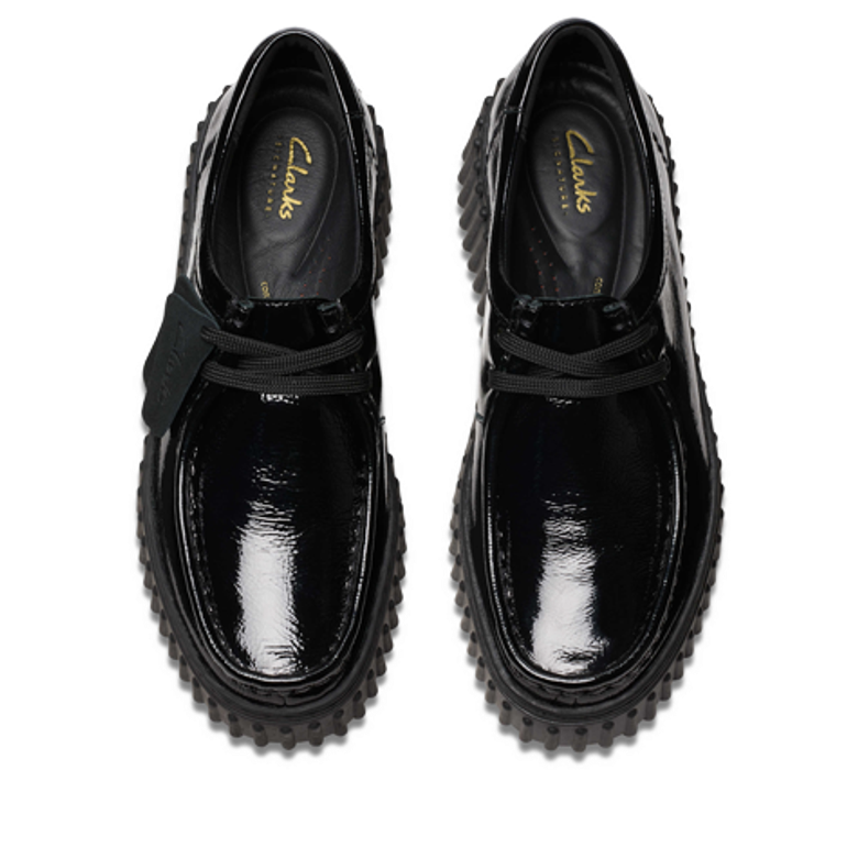 Clarks Torhill Bee 26179111 4 Schnürschuhe in schwarz
