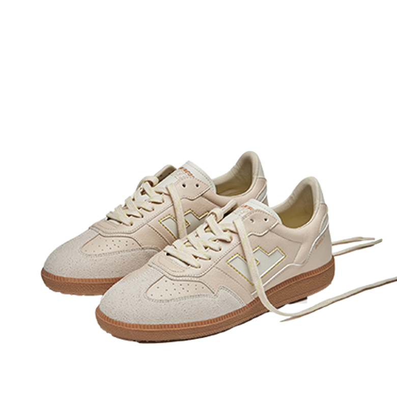 Flamingos' Life BSSANMAT BURELA SLIM Sneaker in beige
