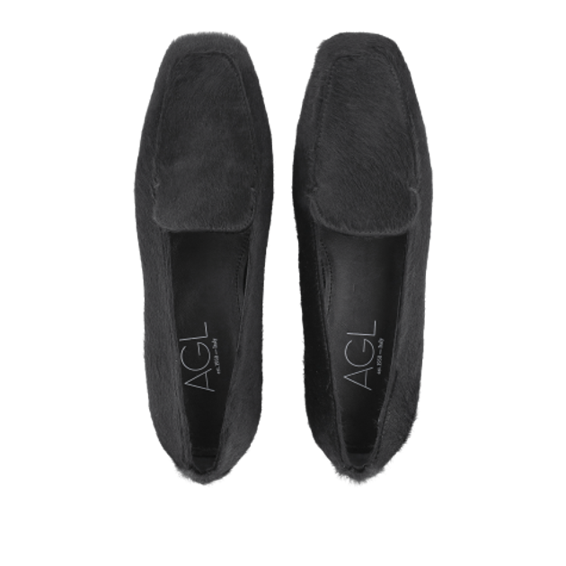 AGL D566001PCPONYS0000 Slipper & Mokassin in schwarz