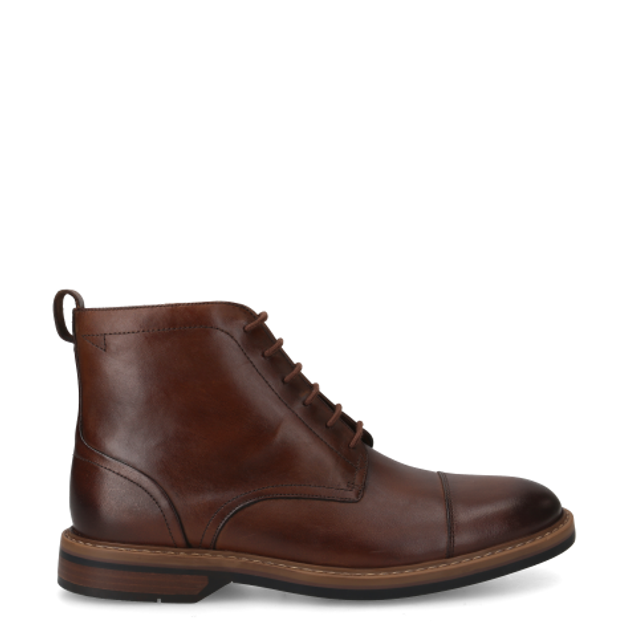 Clarks Aldwin Cap 26179733 7 Boots in braun