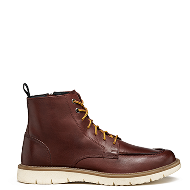 GEOX POVE Boots in braun