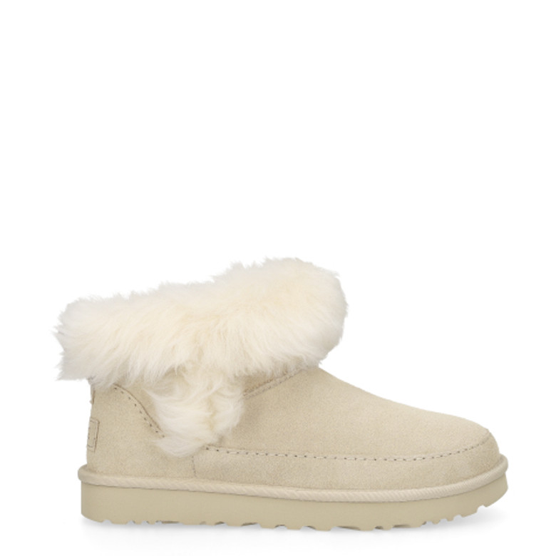 UGG 1173832-SNDCS CLASSIC ULTRA MINI CHALET Warmfutter in beige