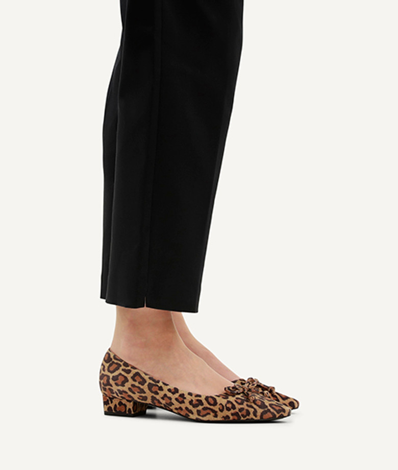 Peter Kaiser 72241 458 Pumps in braun