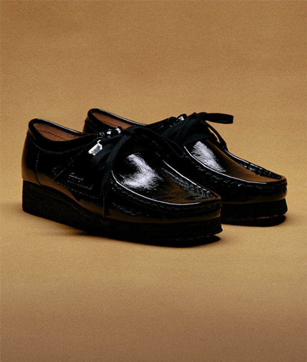Clarks Wallabee. 26182760 4 Schnürschuhe in schwarz