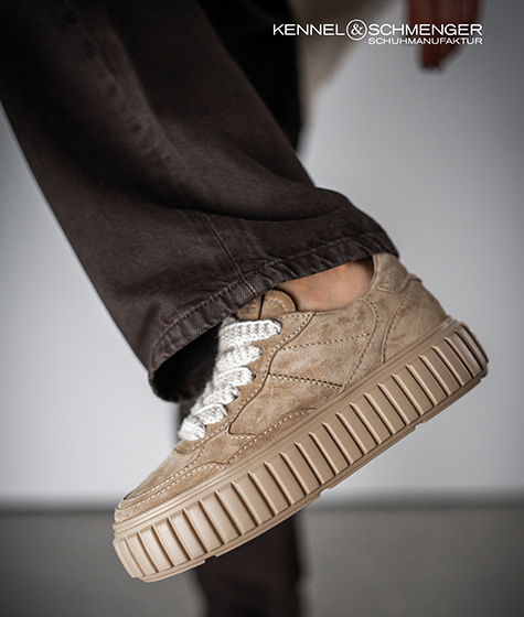 Great value shop DOGO Sneaker Picture Perfect | in allen Größen, 44,95 €