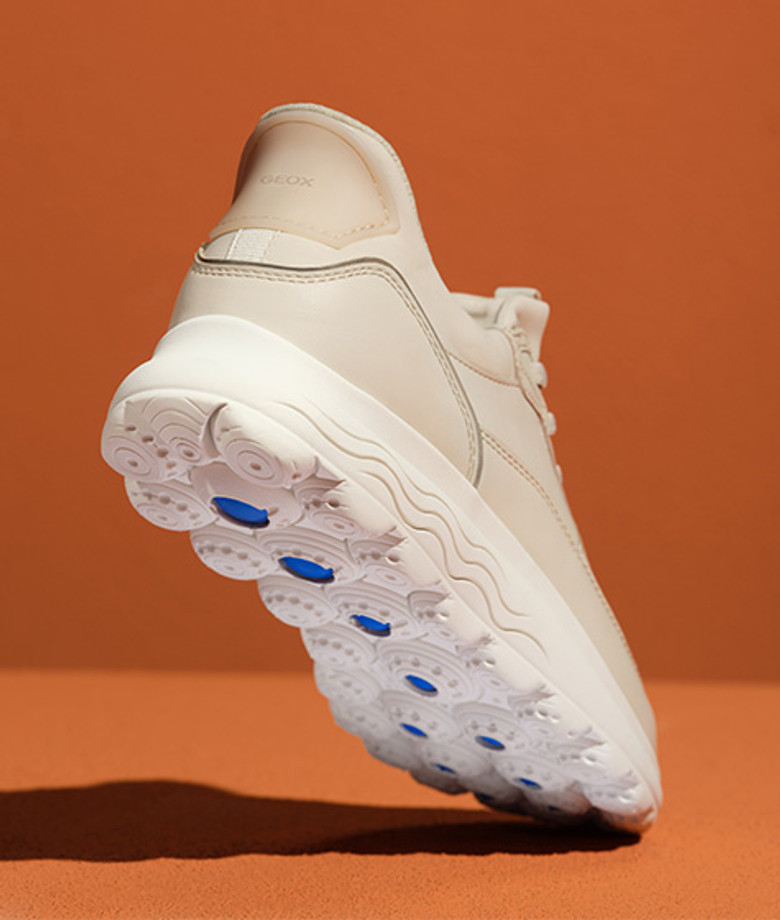 GEOX SPHERICA PLUS Sneaker in beige