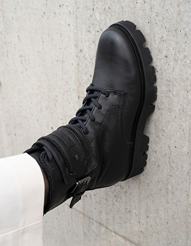 Donna Carolina 48.682-039-001 Boots in schwarz