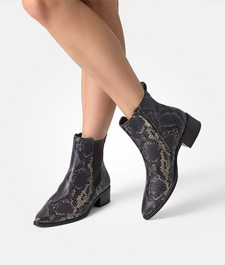 Paul Green 8271-048 Stiefeletten in braun