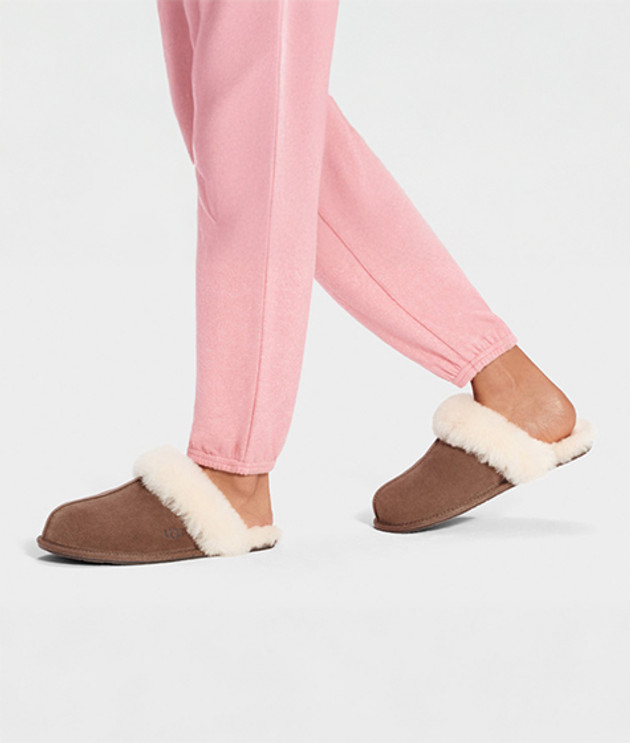 UGG 1106872-ESP SCUFETTE II Hausschuhe in braun
