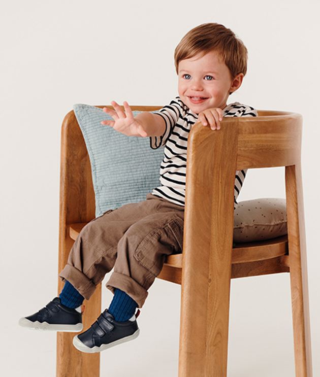 GEOX STEPPIEUP Klett in schwarz