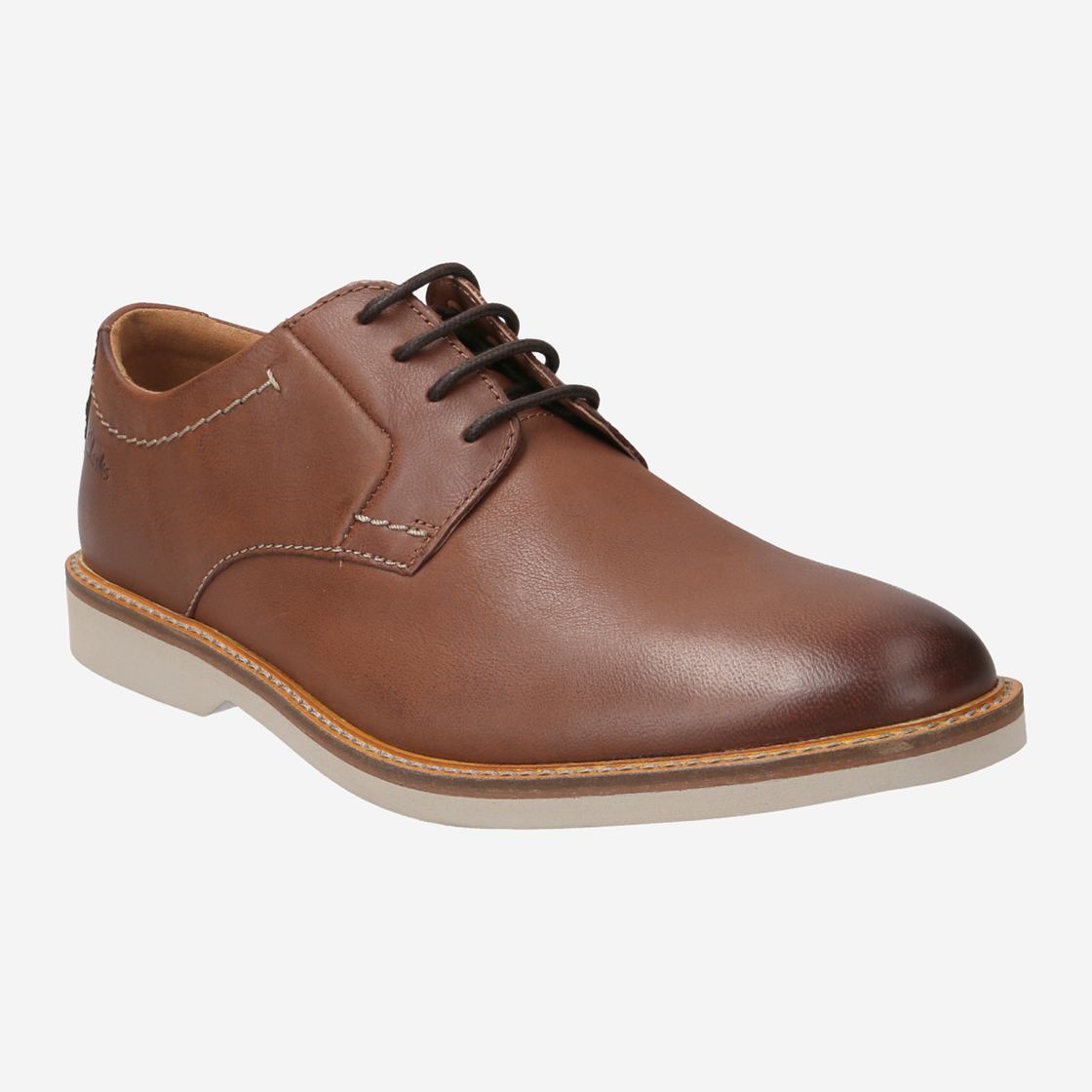 Clarks Atticus LTLace - Braun - Frontansicht