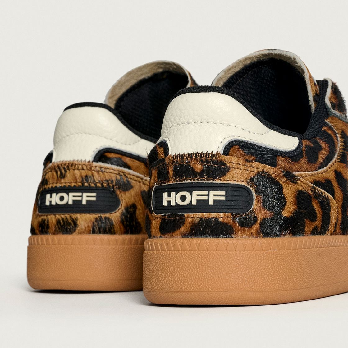 THE HOFF BRAND ALLEY - Braun , Leo-Look - Frontansicht