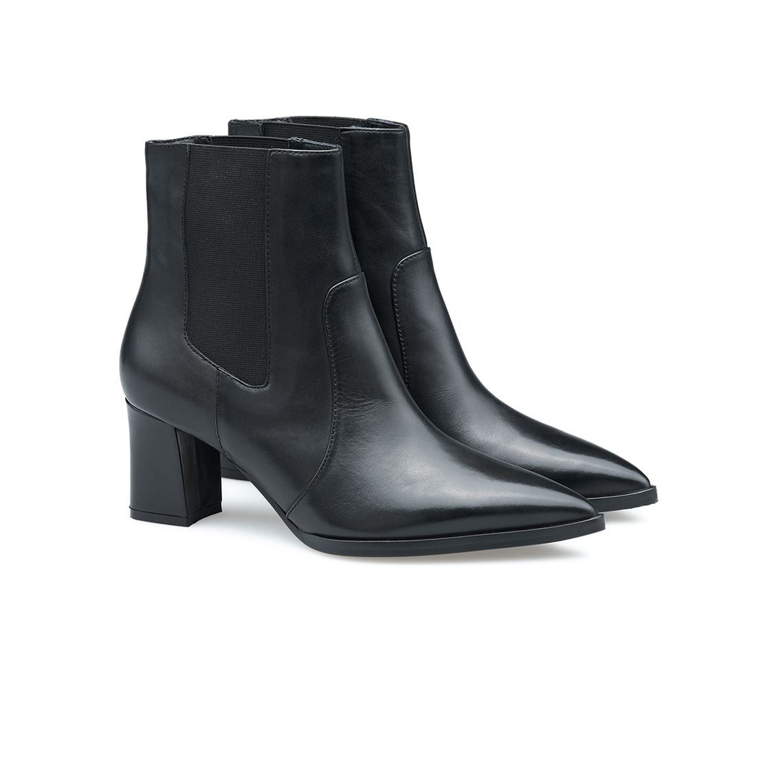 Lloyd AMARA 410 - Schwarz - Frontansicht