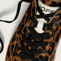 THE HOFF BRAND ALLEY - Braun , Leo-Look - Sonderbild