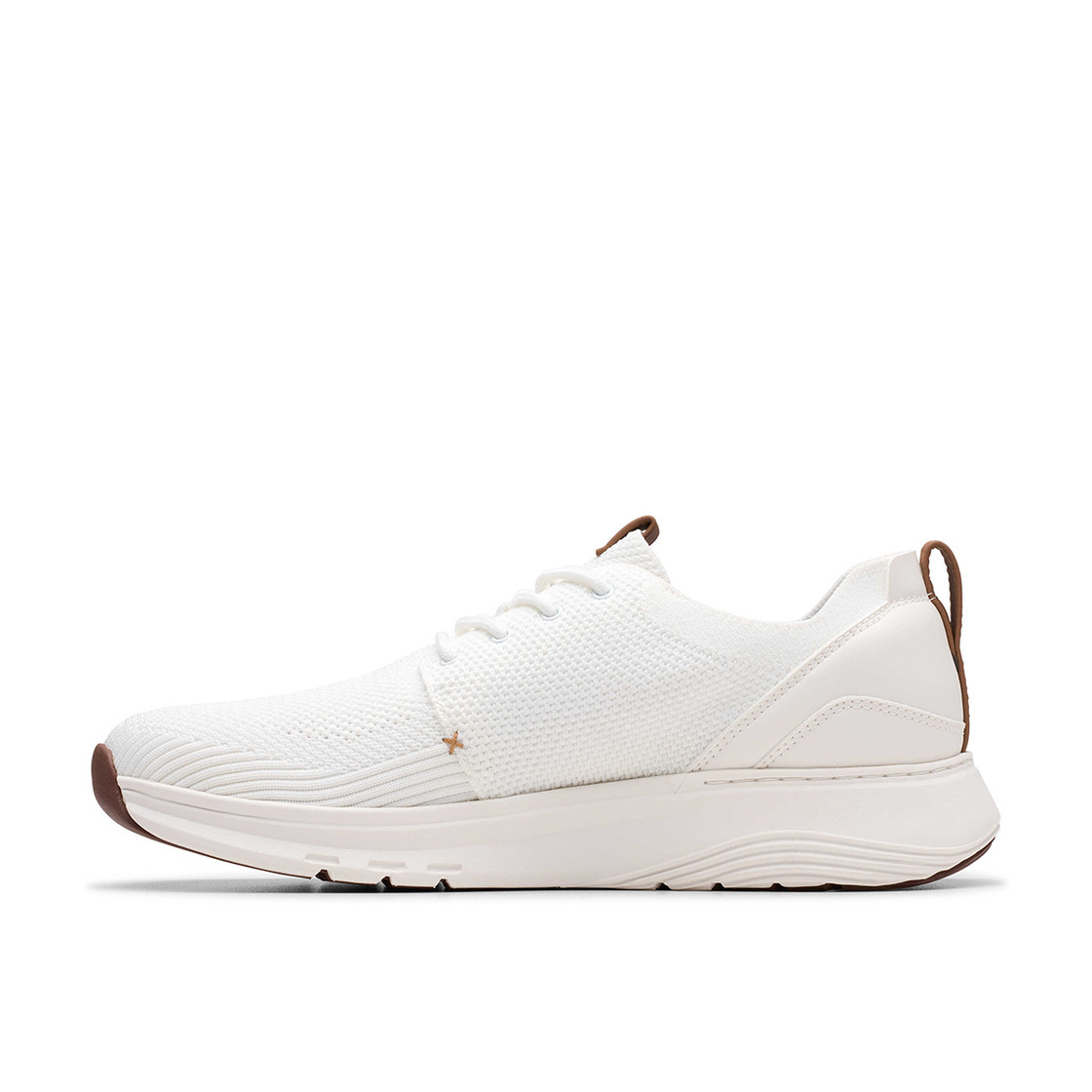 Clarks Motion Trek MX - Weiß - Frontansicht