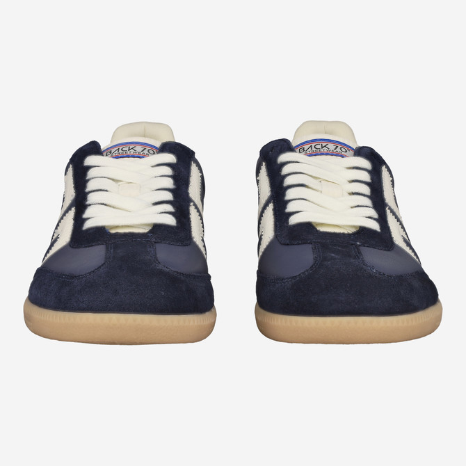 BACK 70 CLOUD - Blau - Frontansicht