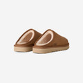 UGG australia CLASSIC SLIP-ON - Braun, mittel - Seitenansicht