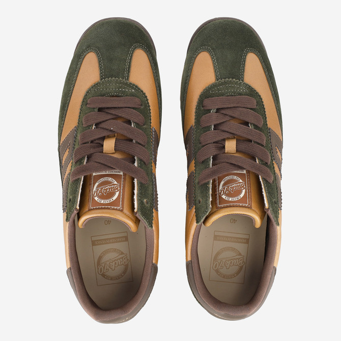 BACK 70 JOGGER - Braun - Sohle