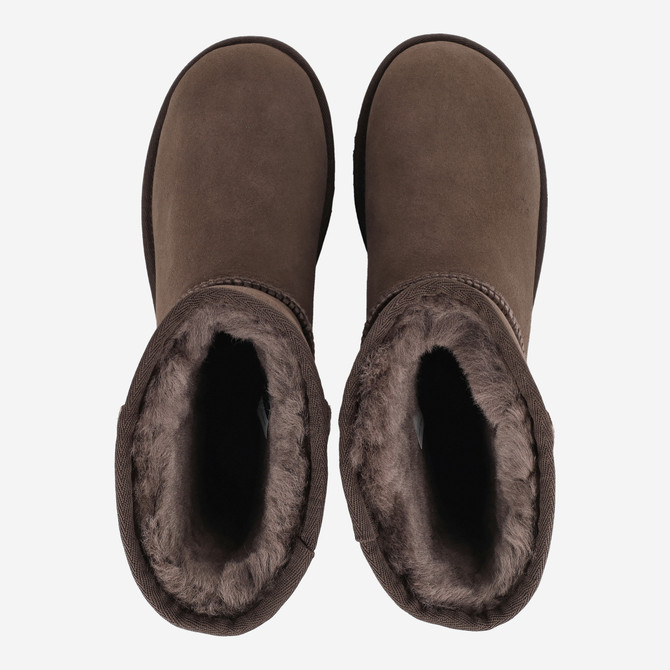 UGG australia CLASSIC SHORT II - Braun - Sohle